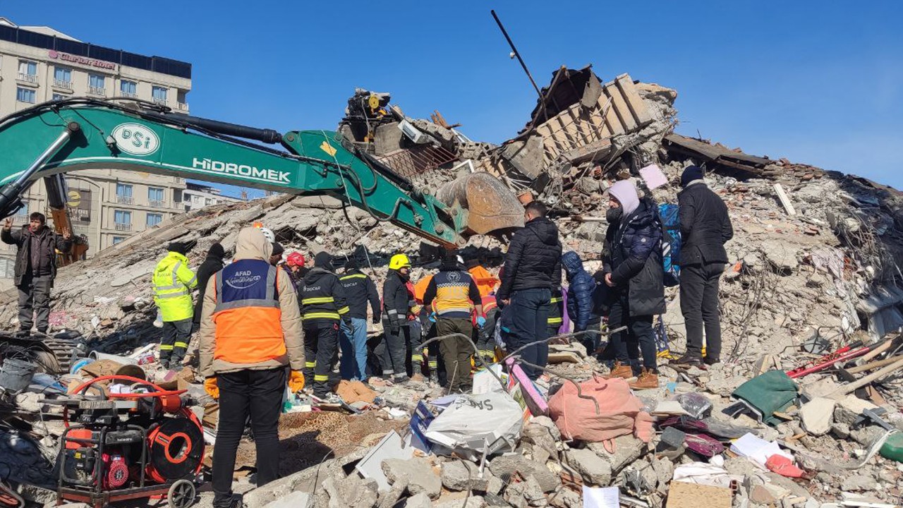 Kahramanmaraş merkezli depremlerle ilgili soruşturmalar sürüyor