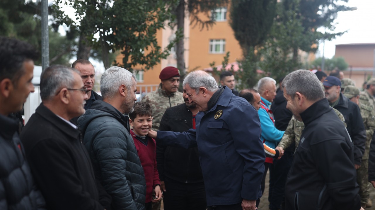 Bakan Akar: Kimse bizi durduramaz