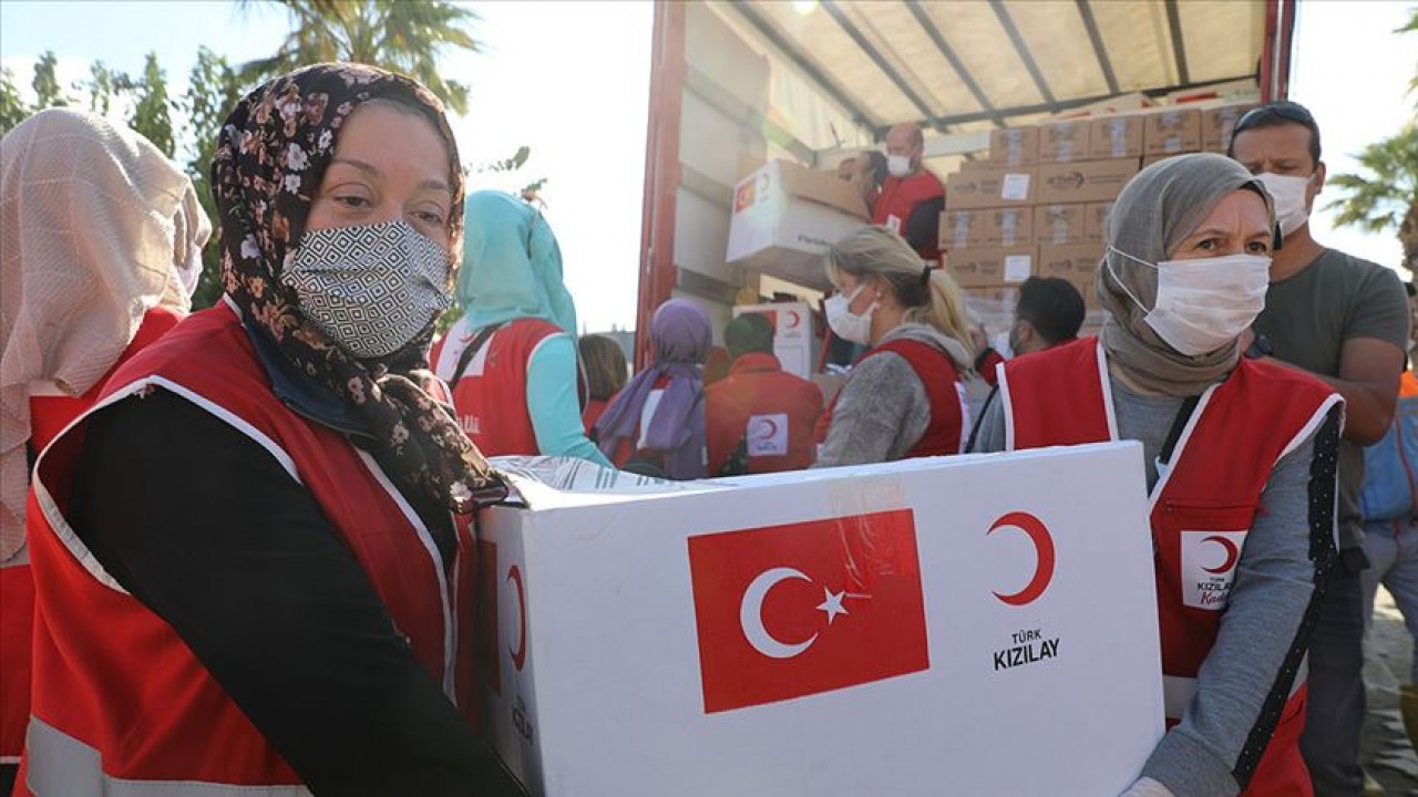 Türk Kızılay, 48 bin 411 personeliyle deprem bölgesinde