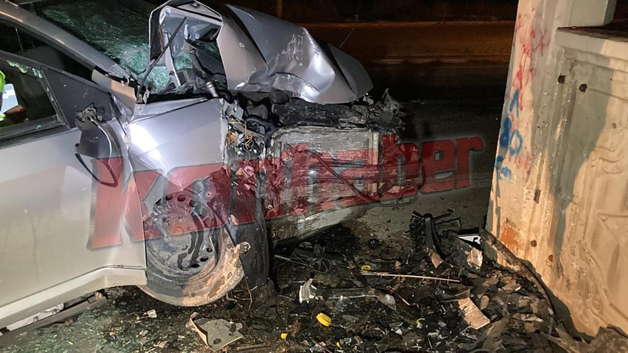 Konya’da otomobil duvara çarptı: Sürücü hayatını kaybetti