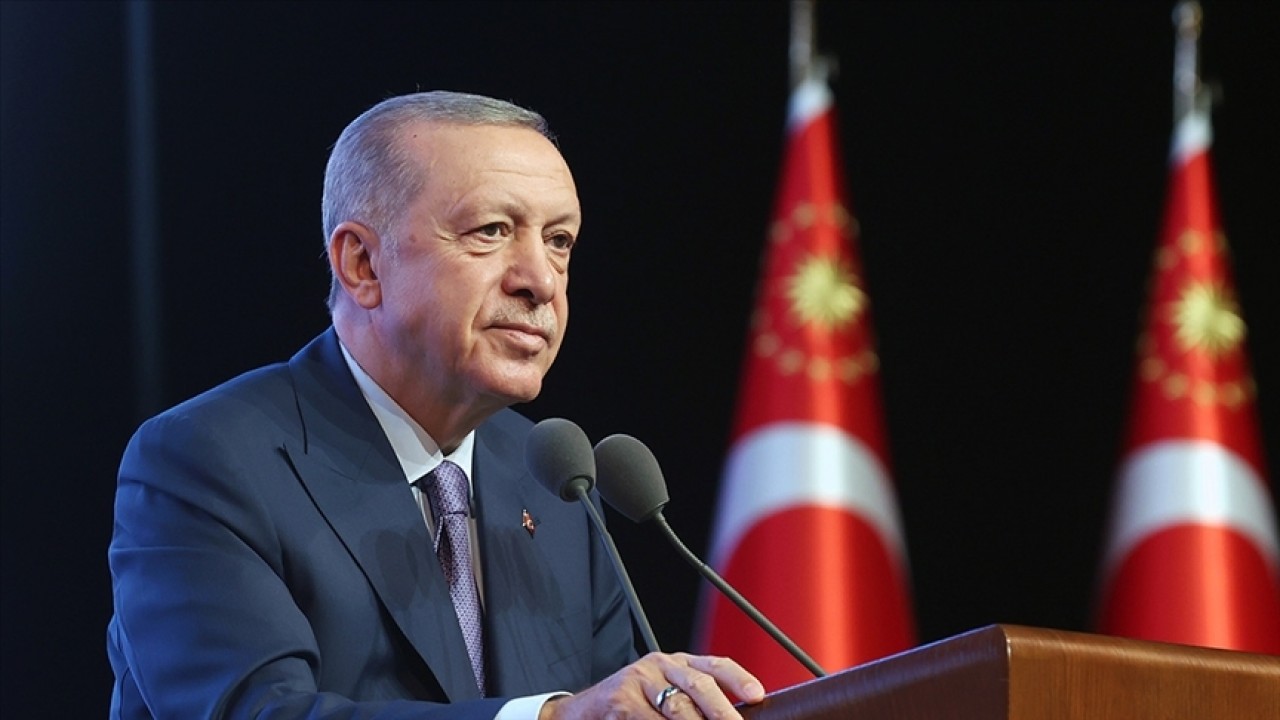 Cumhurbaşkanı Erdoğan: Türkiye’yi mutlaka feraha kavuşturacağız