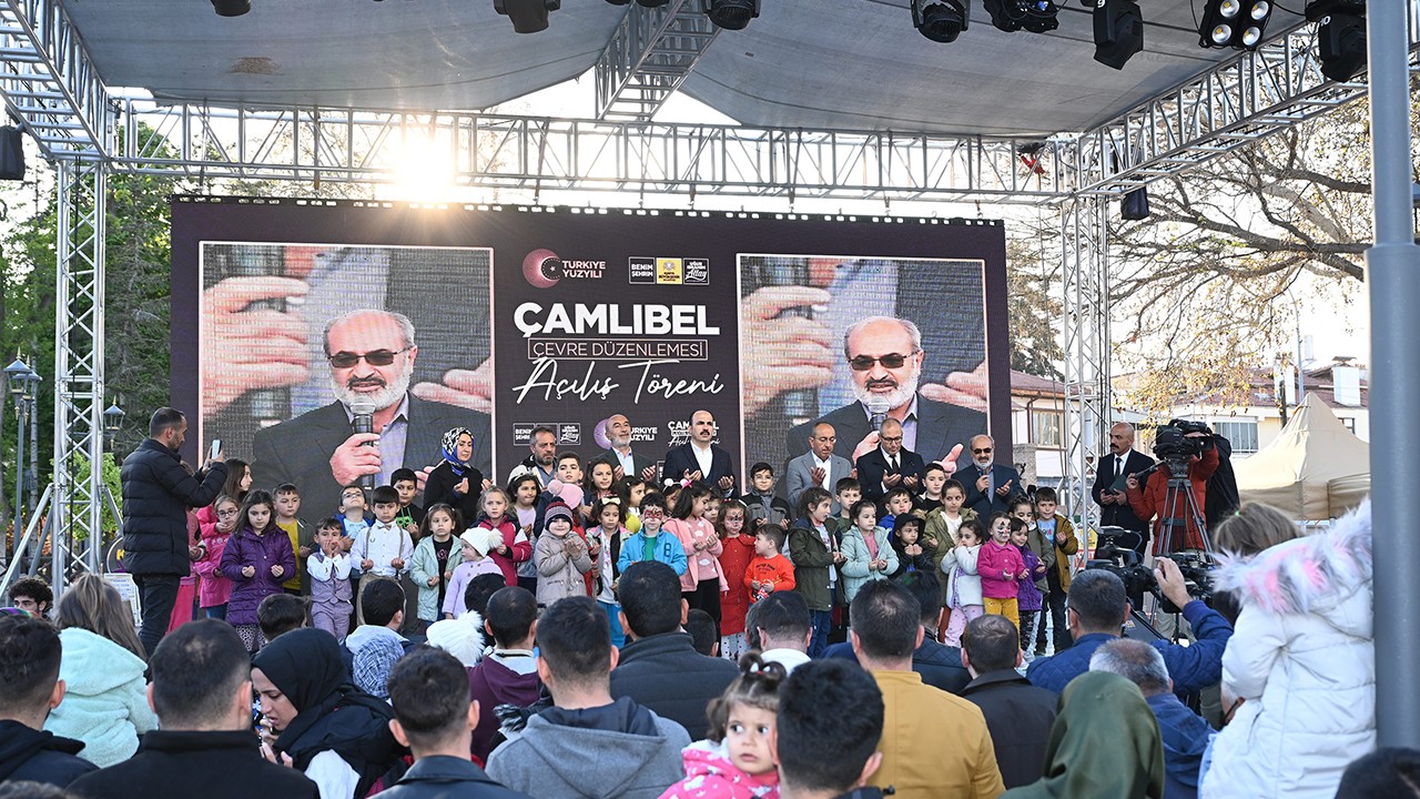 Başkan Altay: Şehrimizi daha da güzelleştirmek için gece gündüz çalışıyoruz