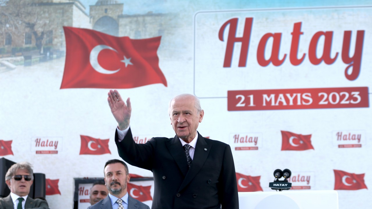 Devlet Bahçeli: Anadolu’nun yiğidi Sayın Recep Tayyip Erdoğan’ı biz sizlere ezdirmeyiz