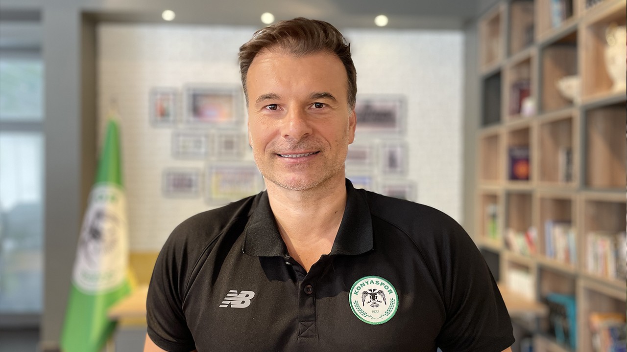 Konyaspor Teknik Direktörü Stanojevic: Taraftarlarımıza çok büyük sevgim  var