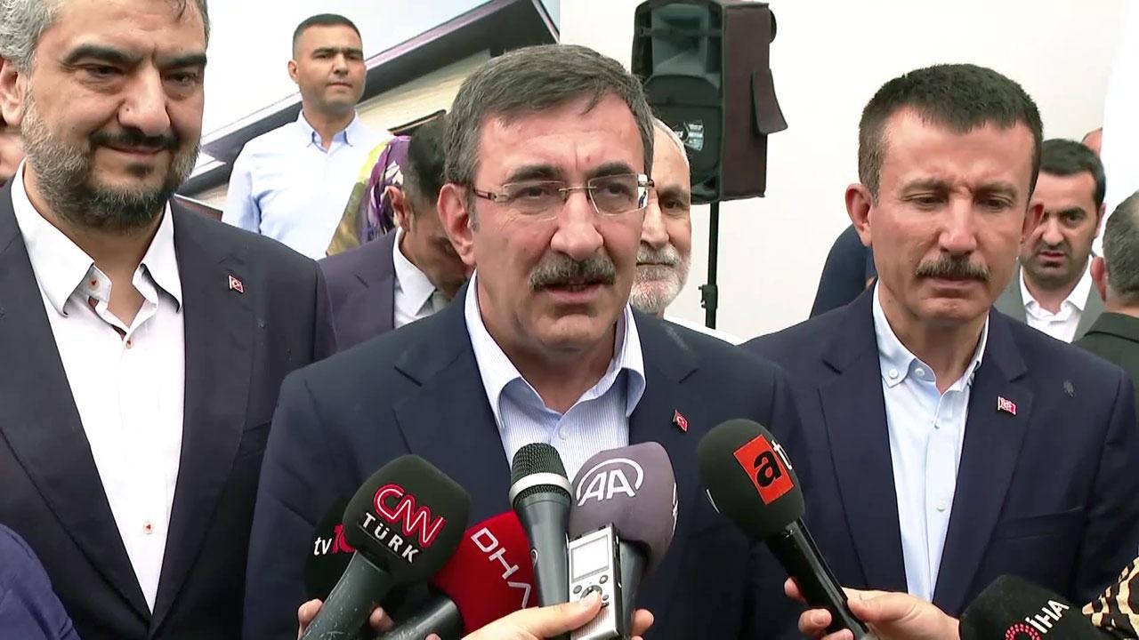 Cumhurbaşkanı Yardımcısı Cevdet Yılmaz'dan asgari ücret açıklaması