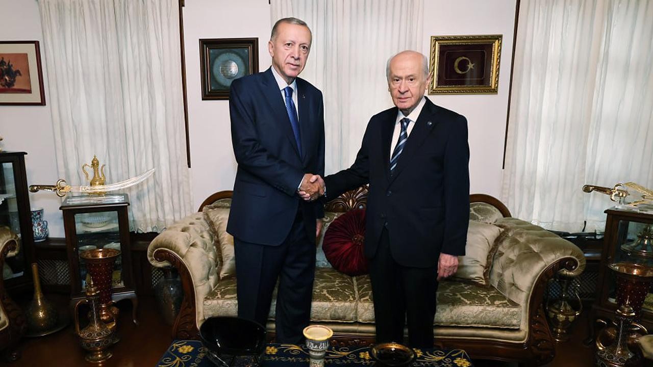 Cumhurbaşkanı Erdoğan, Bahçeli ile görüştü