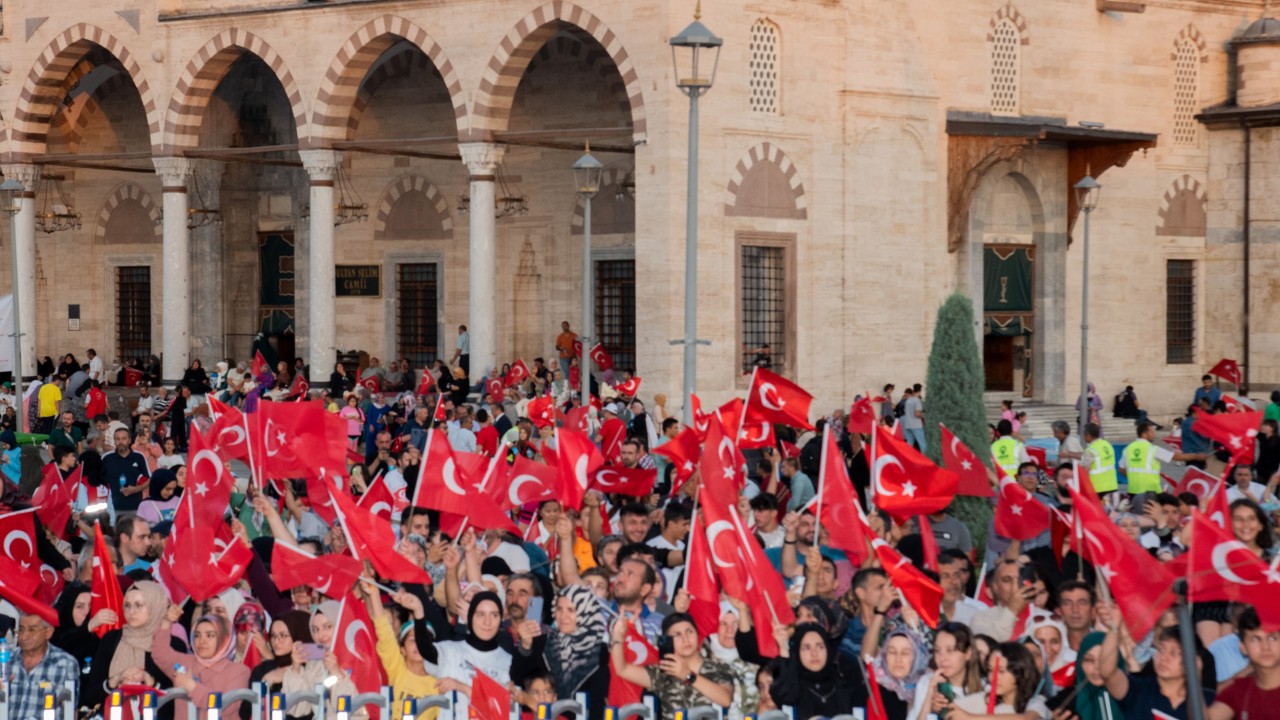 Rektör Aksoy, 15 Temmuz Demokrasi ve Milli Birlik Günü etkinliklerine katıldı