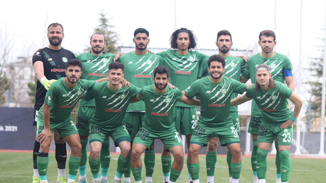 1922 Konyaspor için görüşmeler devam ediyor