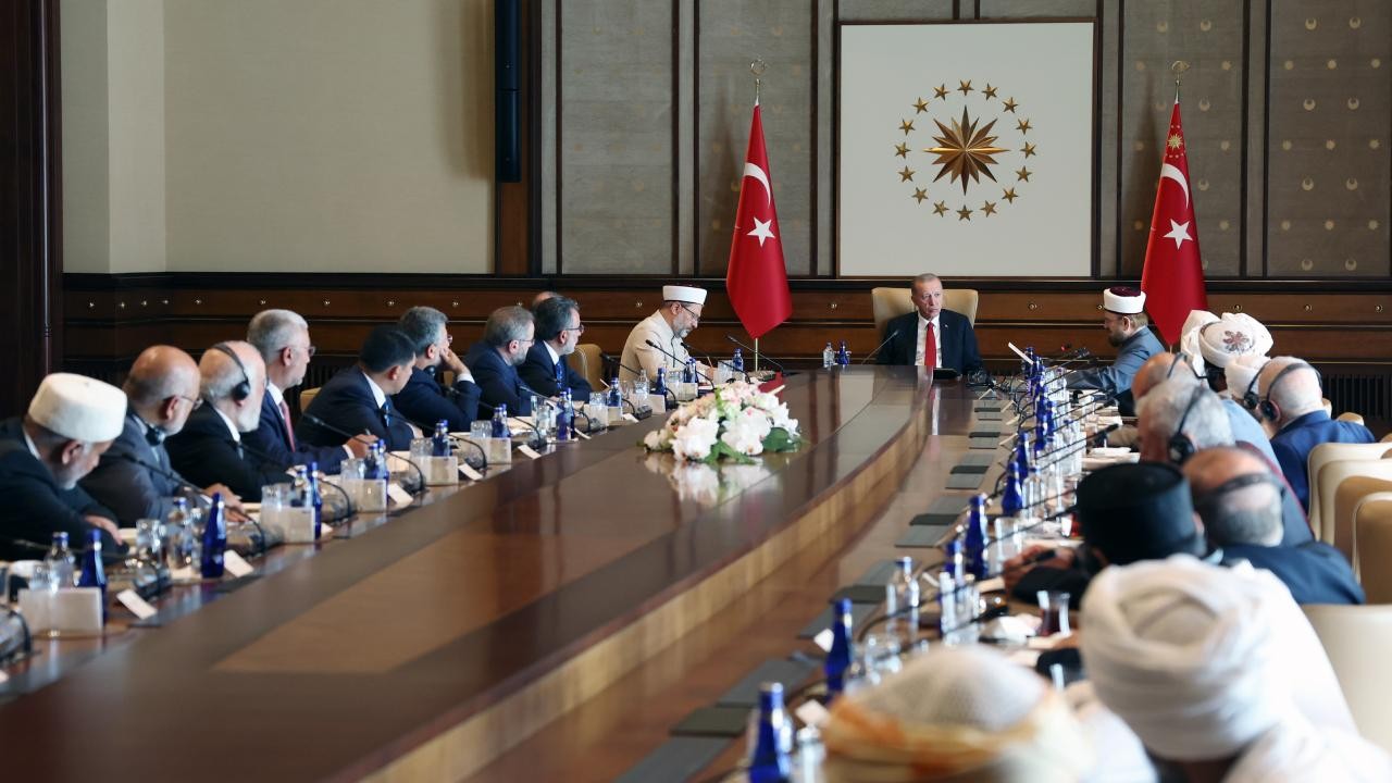 Cumhurbaşkanı Erdoğan Müslüman Alimler Heyeti'ni kabul etti