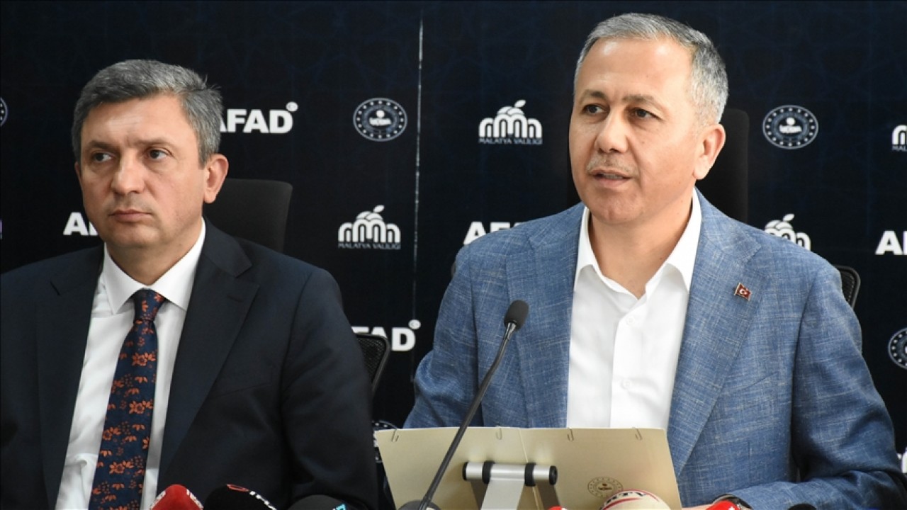 İçişleri Bakanı Yerlikaya'dan Malatya'daki depreme ilişkin açıklama