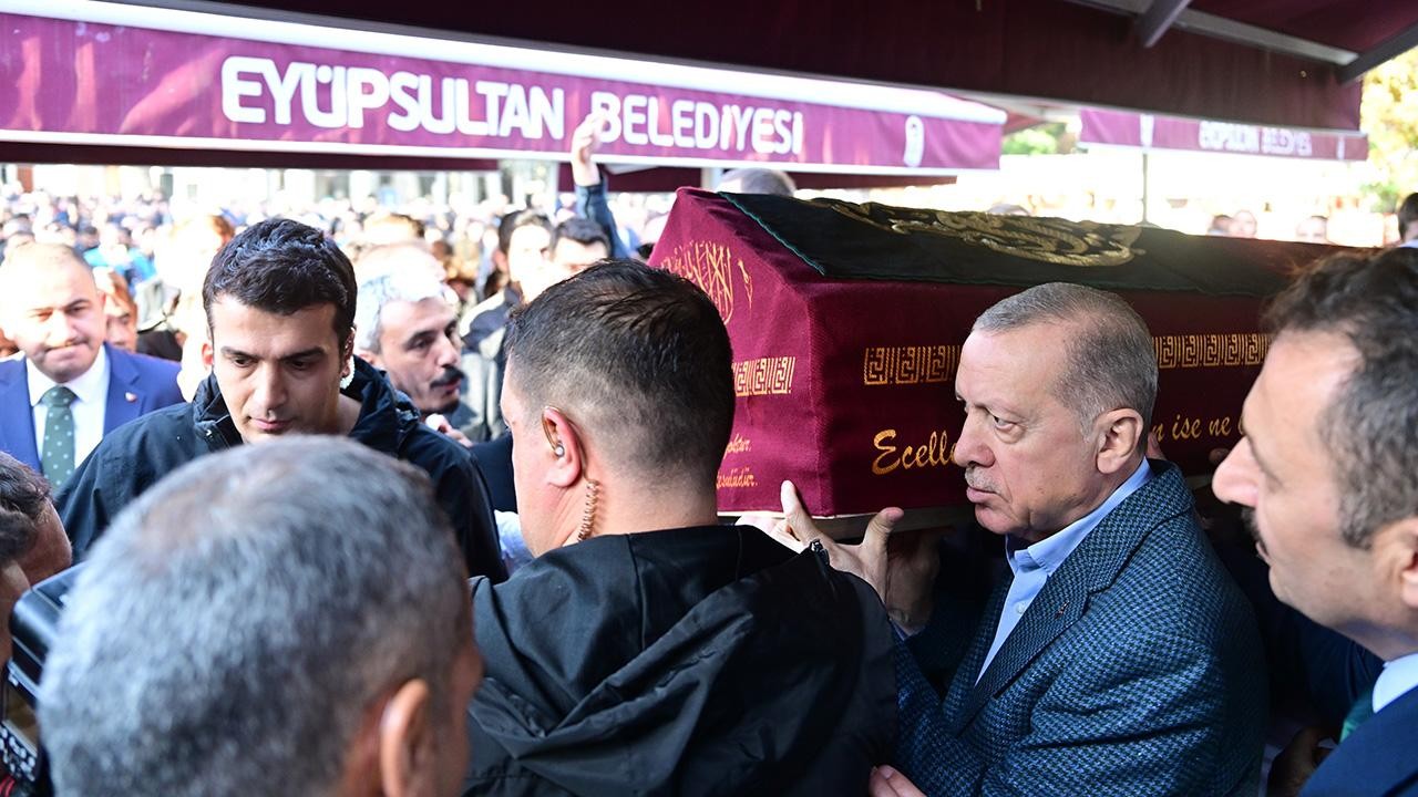 Cumhurbaşkanı Erdoğan, Hacer Muhterem Coşan’ın cenazesine katıldı