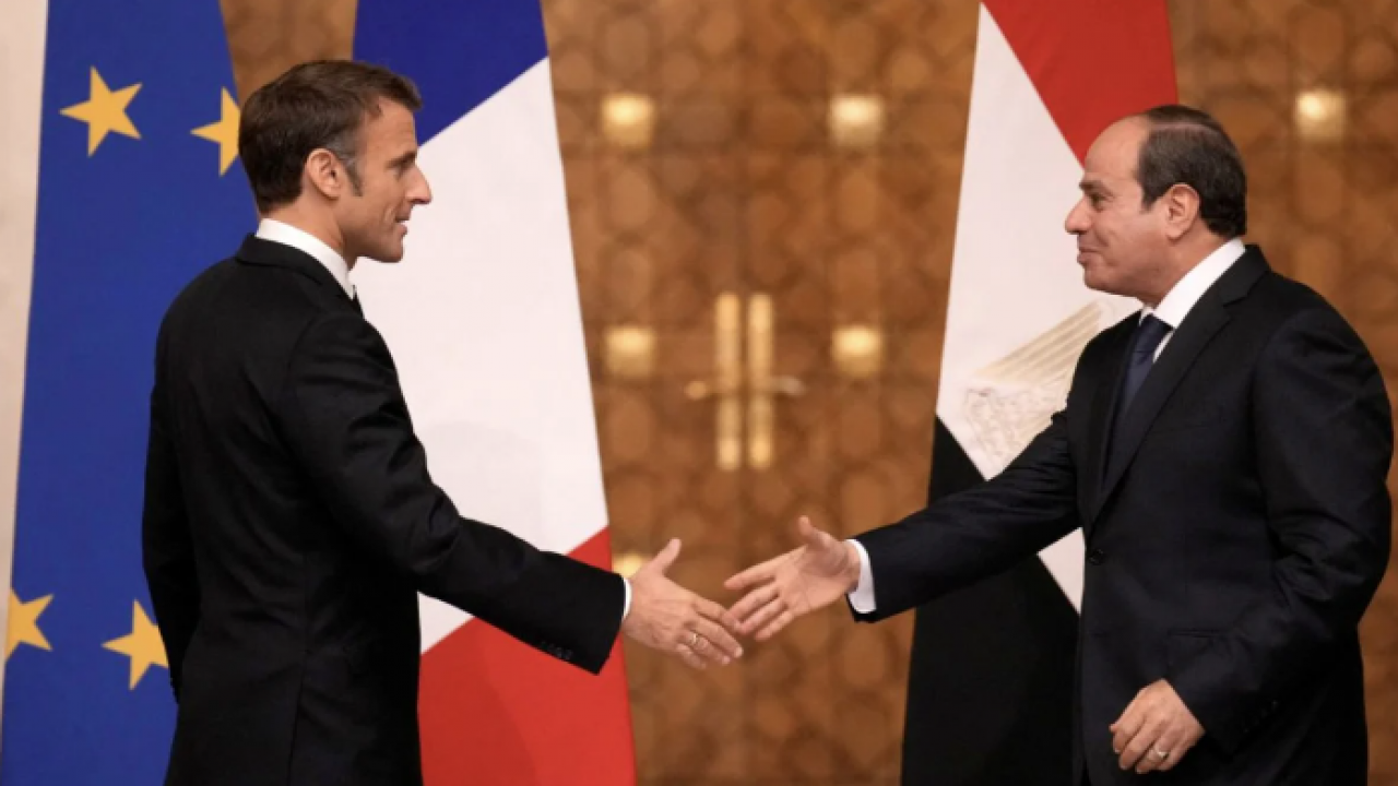 Emmanuel Macron ve Abdulfettah es- Sisi Gazze'yi görüştü