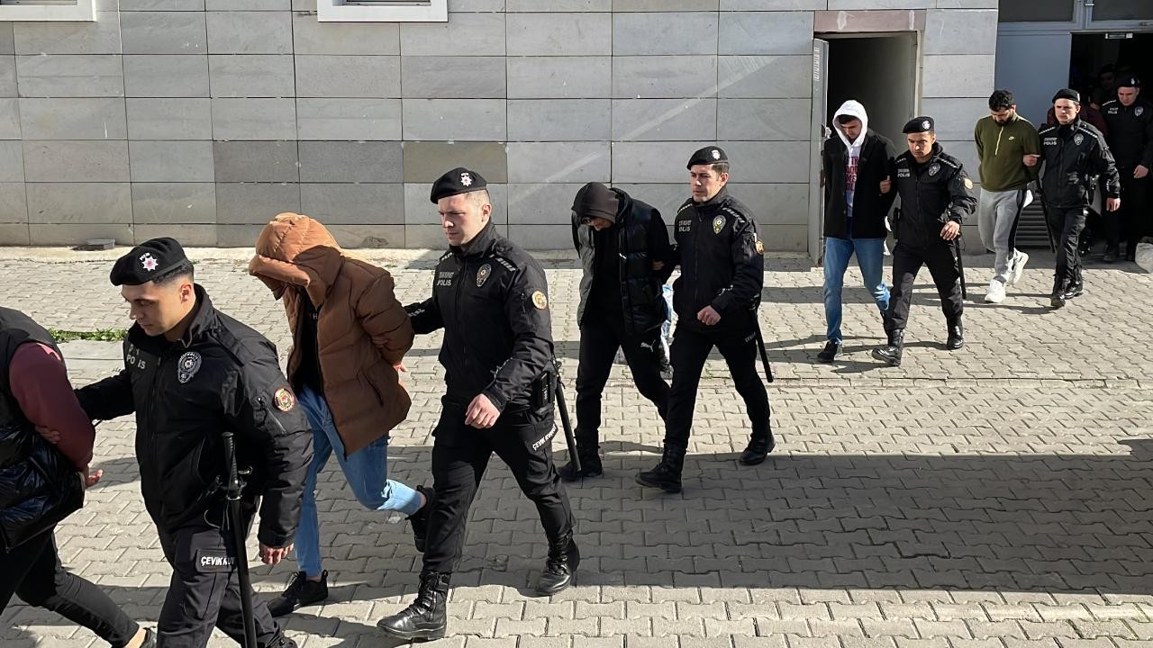 10 ilde eş zamanlı 'SİBERGÖZ-7' operasyonu: 52 kişi yakalandı