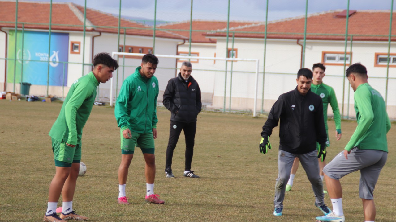 1922 Konyaspor toparlanıyor!