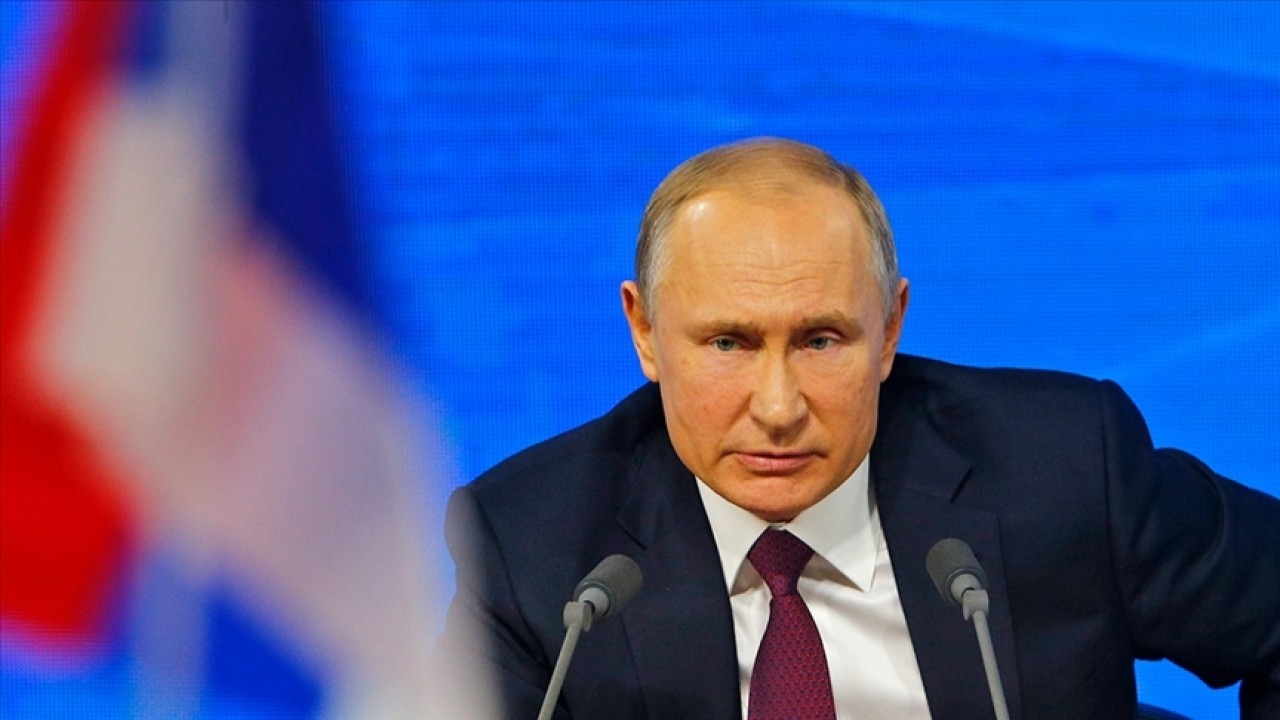 Putin, Ruslara en az 3 çocuk sahibi olma çağrısında bulundu