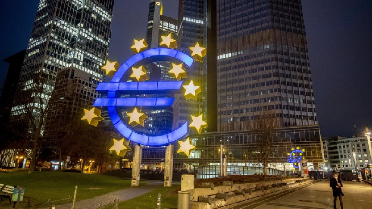 Avrupa Merkez Bankası 2004’ten beri ilk kez zarar etti