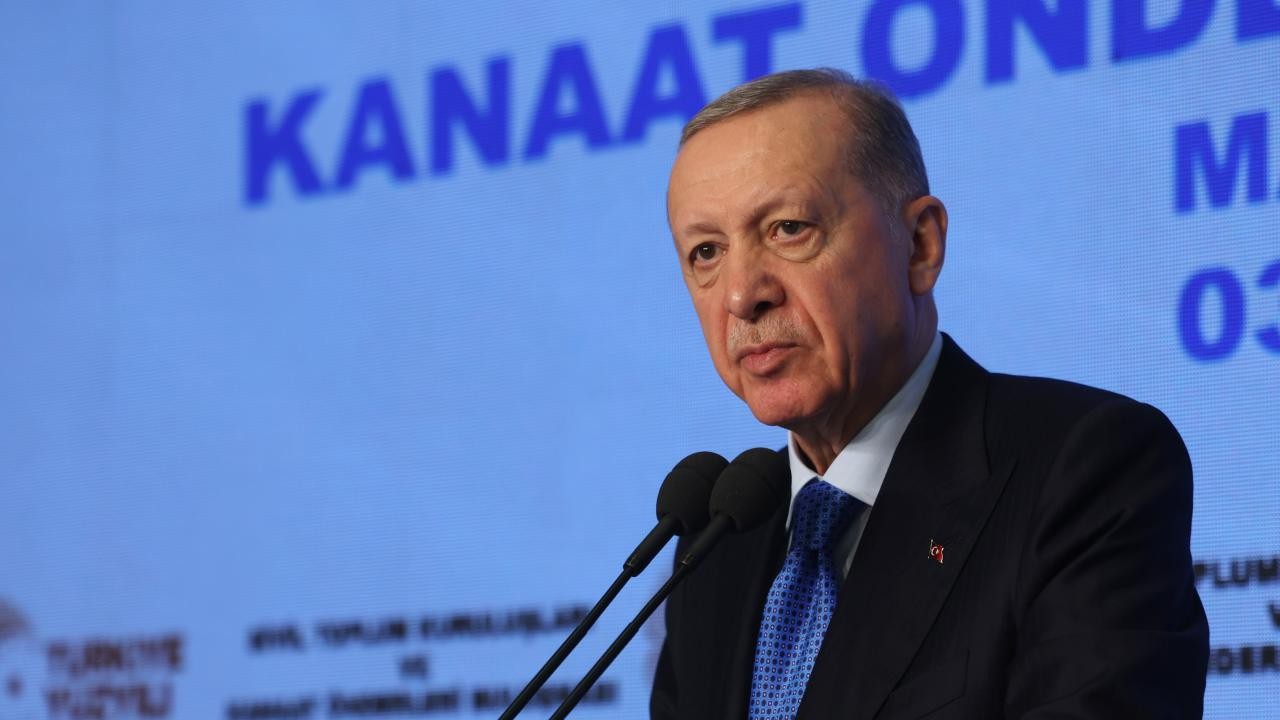 Cumhurbaşkanı Erdoğan: İnsanımızın lokmasına göz dikenlerle mücadelemiz sürecektir