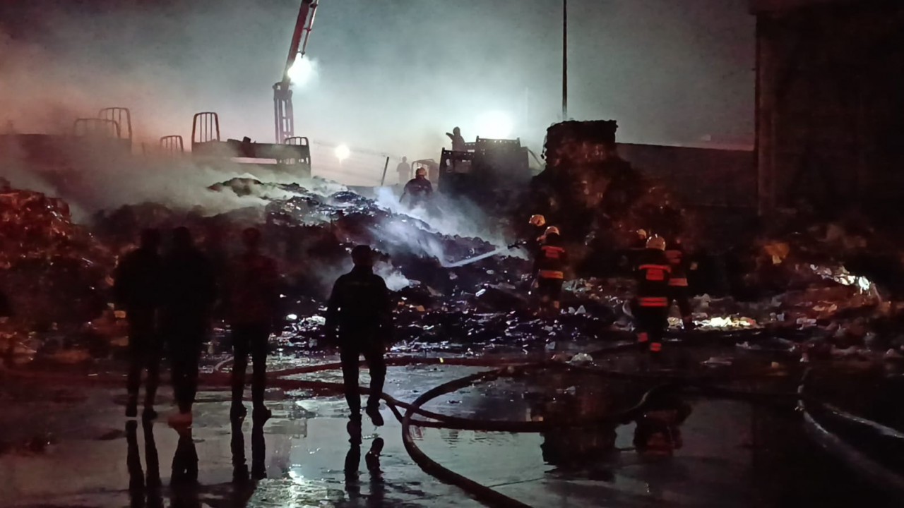Konya MARSAN Sanayi Sitesinde yangın! Çok sayıda ekip sevk edildi