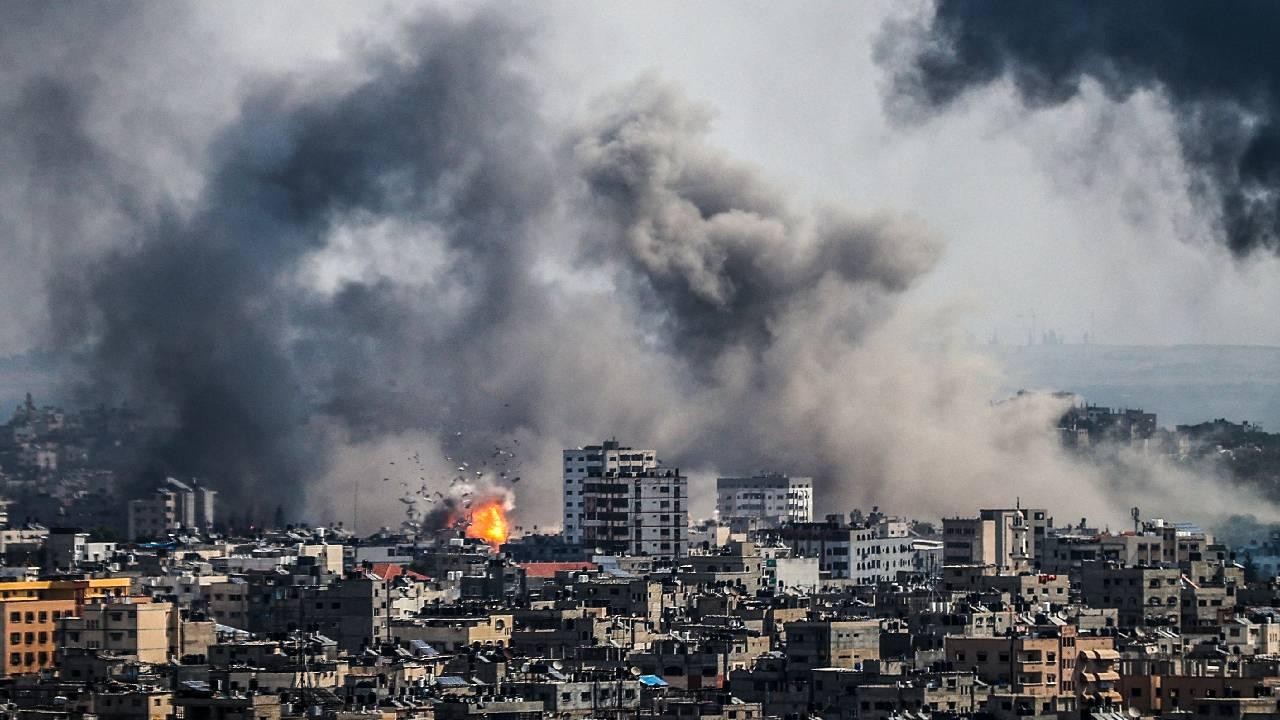 Gazze’de can kaybı 33 bini geçti