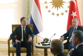 Hollanda Başbakanı: NATO'nun güney kanadının Türkiye'nin liderliğine ihtiyacı var
