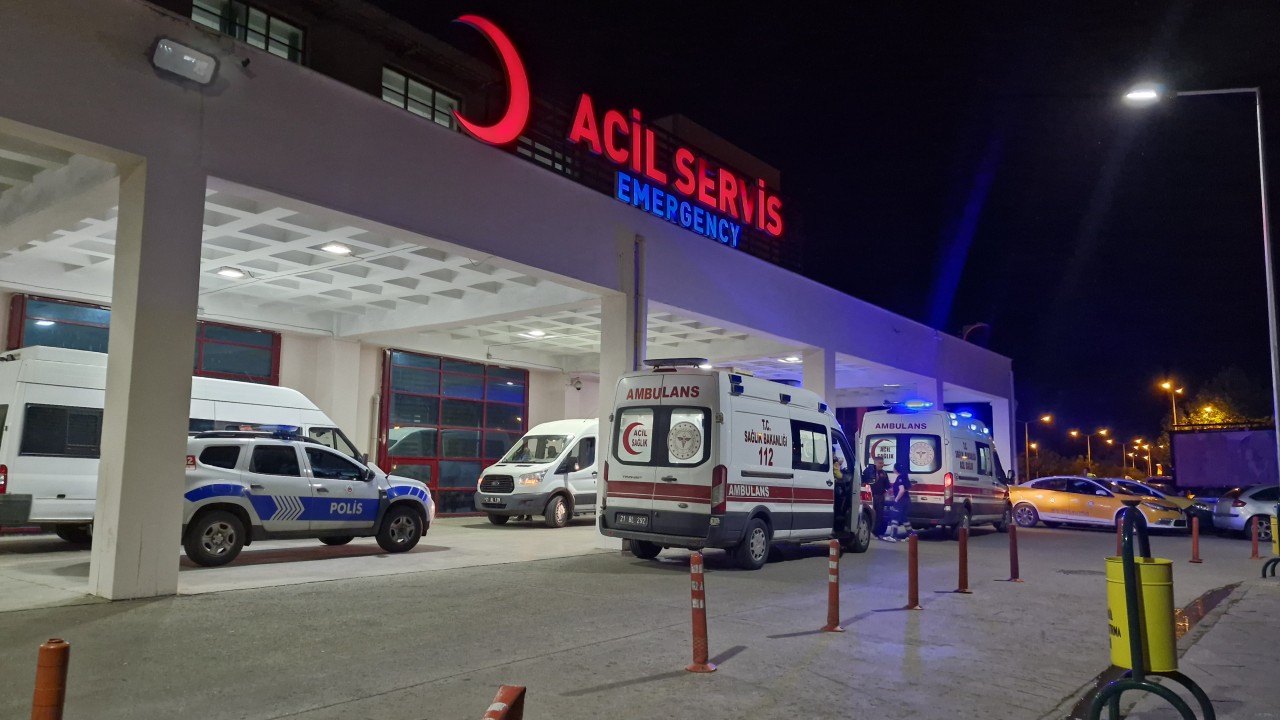 41 hükümlü ile 14 personel, yedikleri yemekten zehirlendi