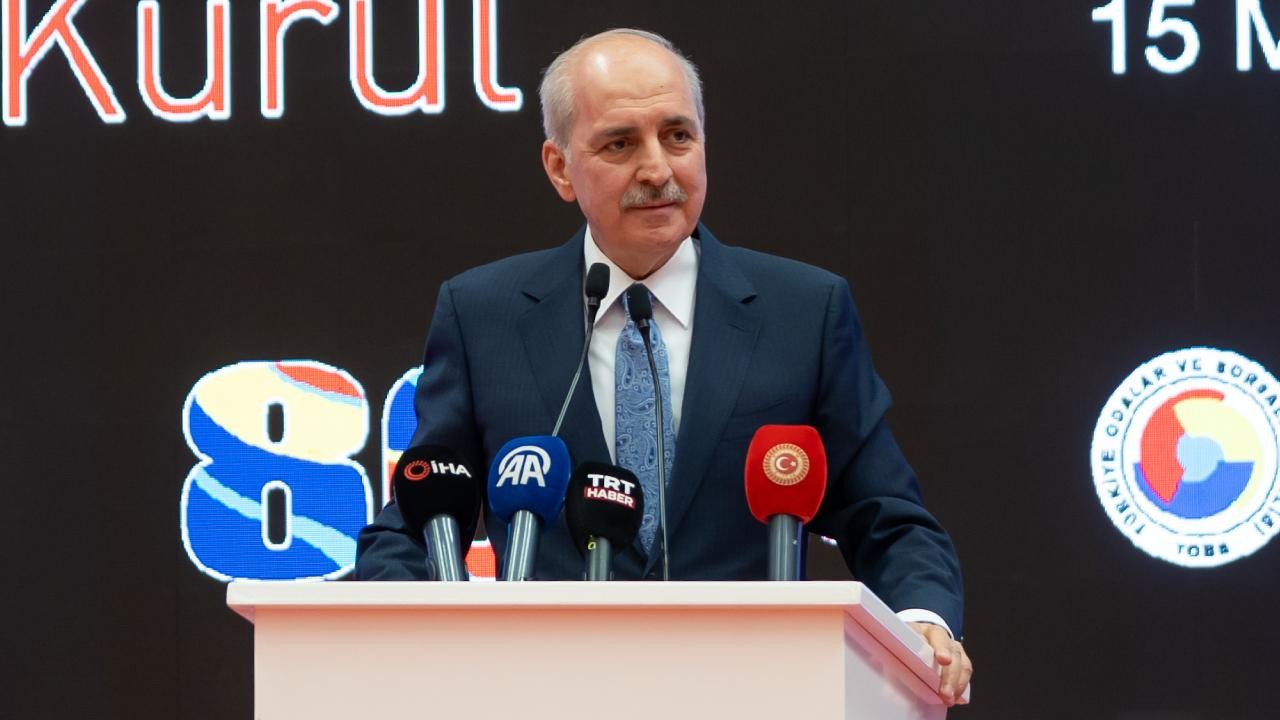 Kurtulmuş: Demokraside yapılmayacak tek şey, birbirine karşı yumruk sallamaktır