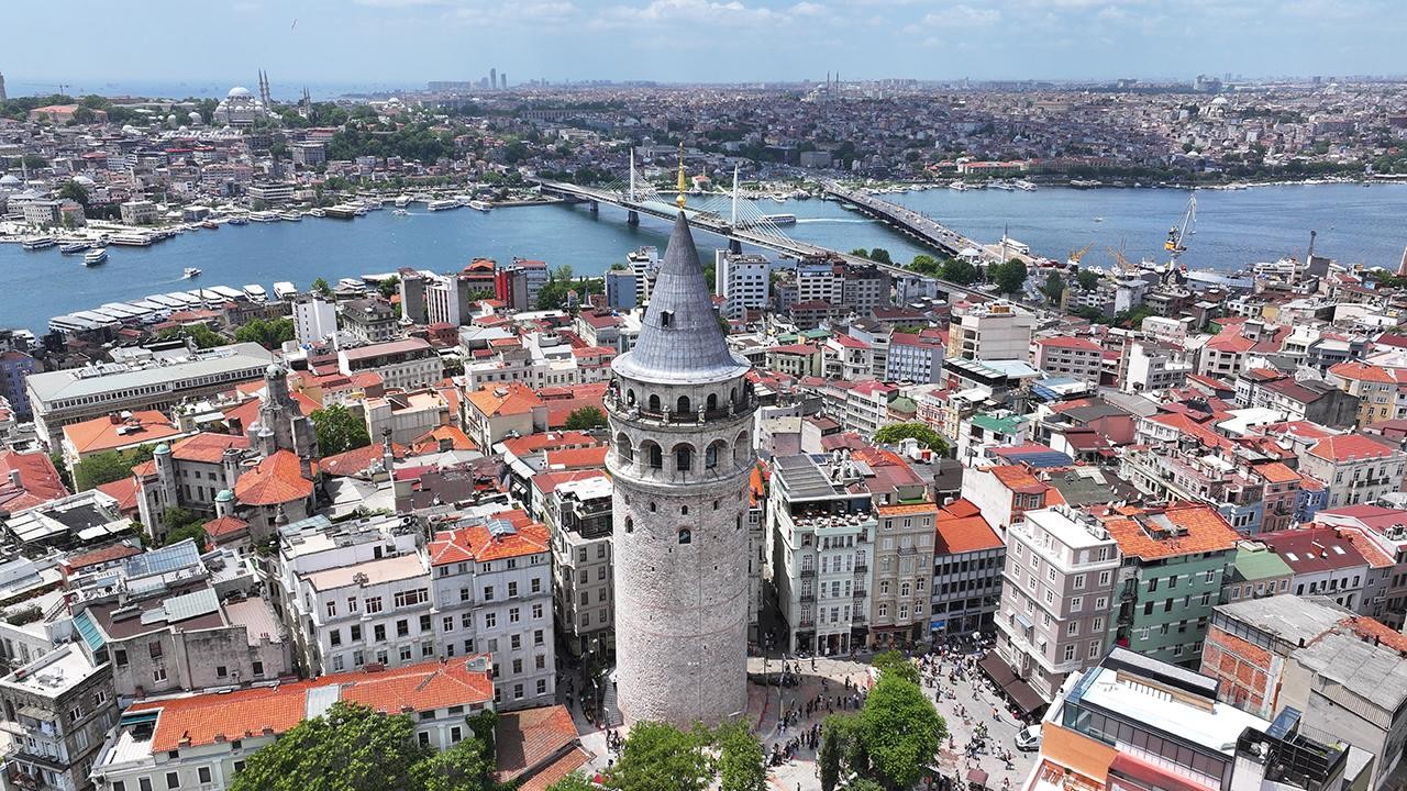 Galata Kulesi yeniden ziyarete açıldı