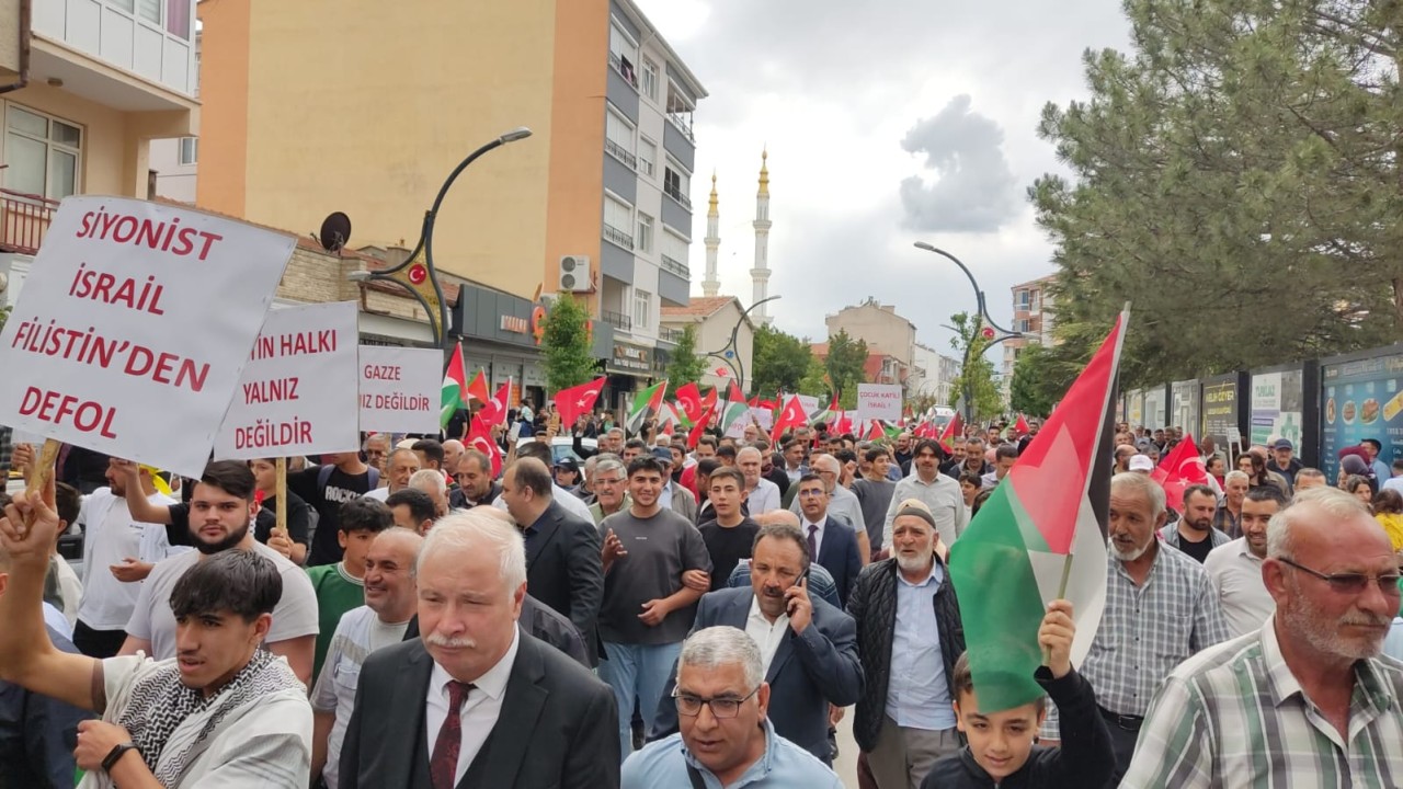 Kulu’da Filistin’e destek yürüyüşü düzenlendi