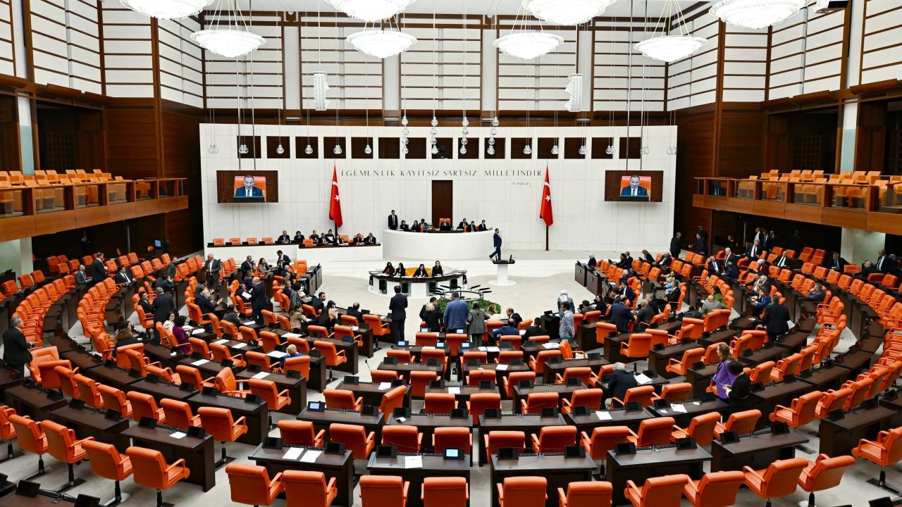 Toprak kaymasının yaşandığı madeni işleten firma TBMM’de dinlenecek