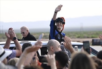 Türkiye'nin ikinci astronotu Atasever'in uçuşu tamamlandı