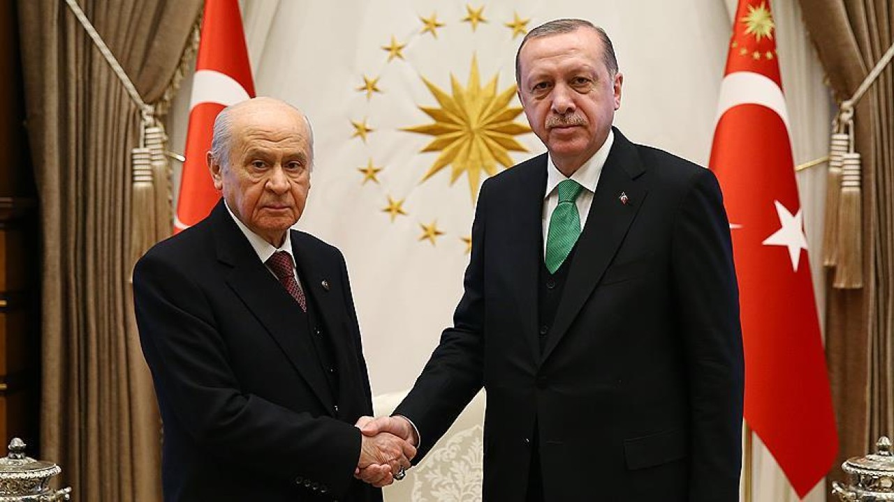 Cumhurbaşkanı Erdoğan'dan MHP Genel Başkanı Bahçeli'ye bayram tebriği