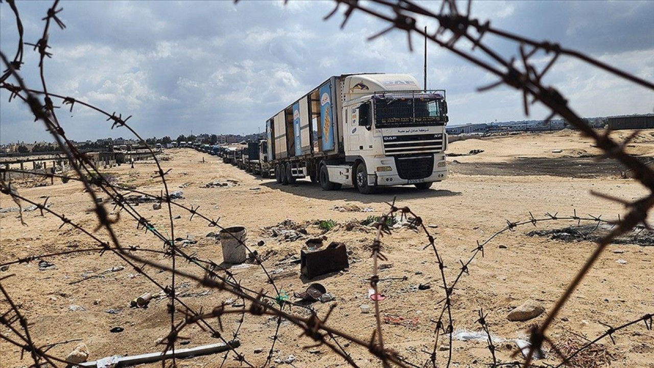 İsrail ordu radyosu: Filistin tarafı yıkılan Refah Sınır Kapısı kullanılamaz halde