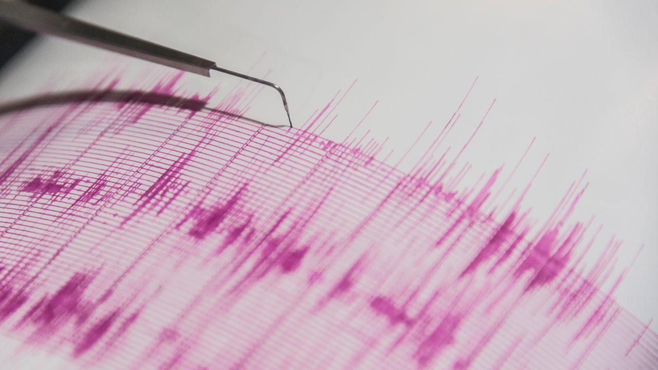 Bingöl'de 4 büyüklüğünde deprem