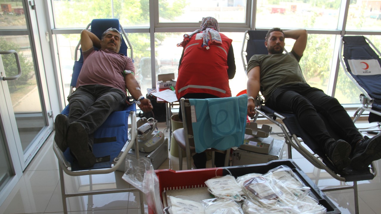 Beyşehir Adliyesinde kan bağışı kampanyası