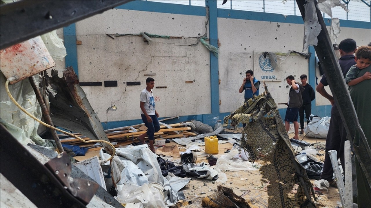 İsrail’in Refah’a düzenlediği saldırılarda 13 kişi hayatını kaybetti, çok sayıda kişi yaralandı