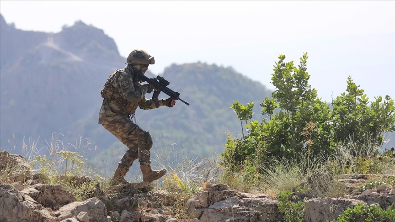 Irak’ın kuzeyindeki Metina bölgesinde 4 PKK’lı terörist etkisiz hale getirildi