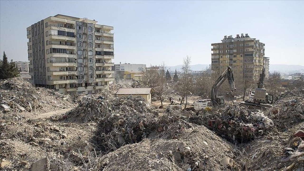 Depremde 96 kişinin öldüğü Ebrar Sitesi F Blok’a ilişkin yargılama sürdü