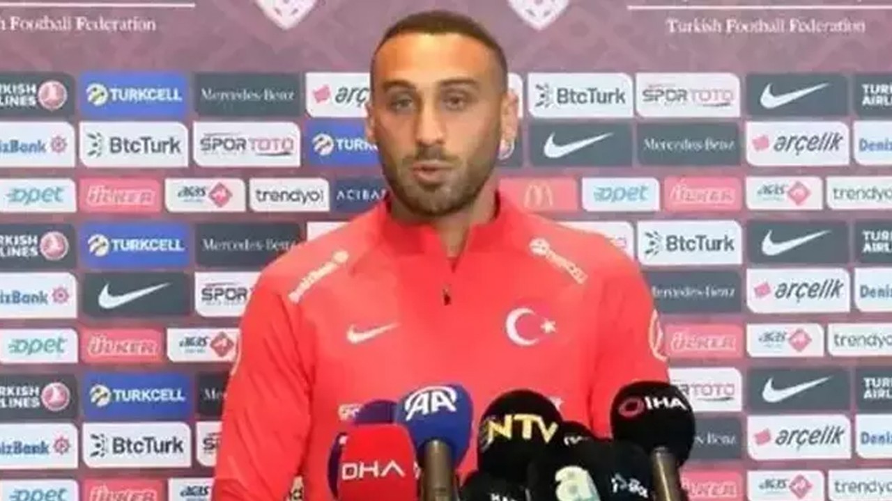 Fenerbahçe, Cenk Tosun’u resmen açıkladı