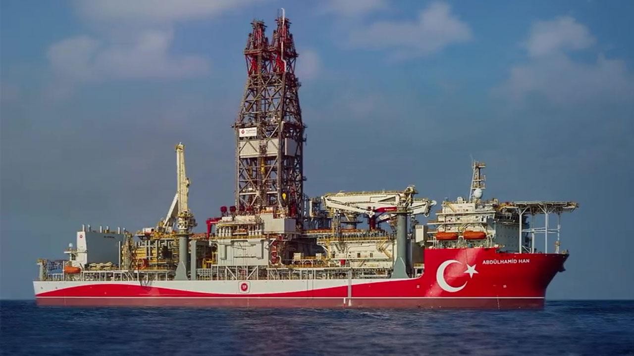 Türkiye’nin “enerji filosu“ 7’nci gemiyle güçlenecek