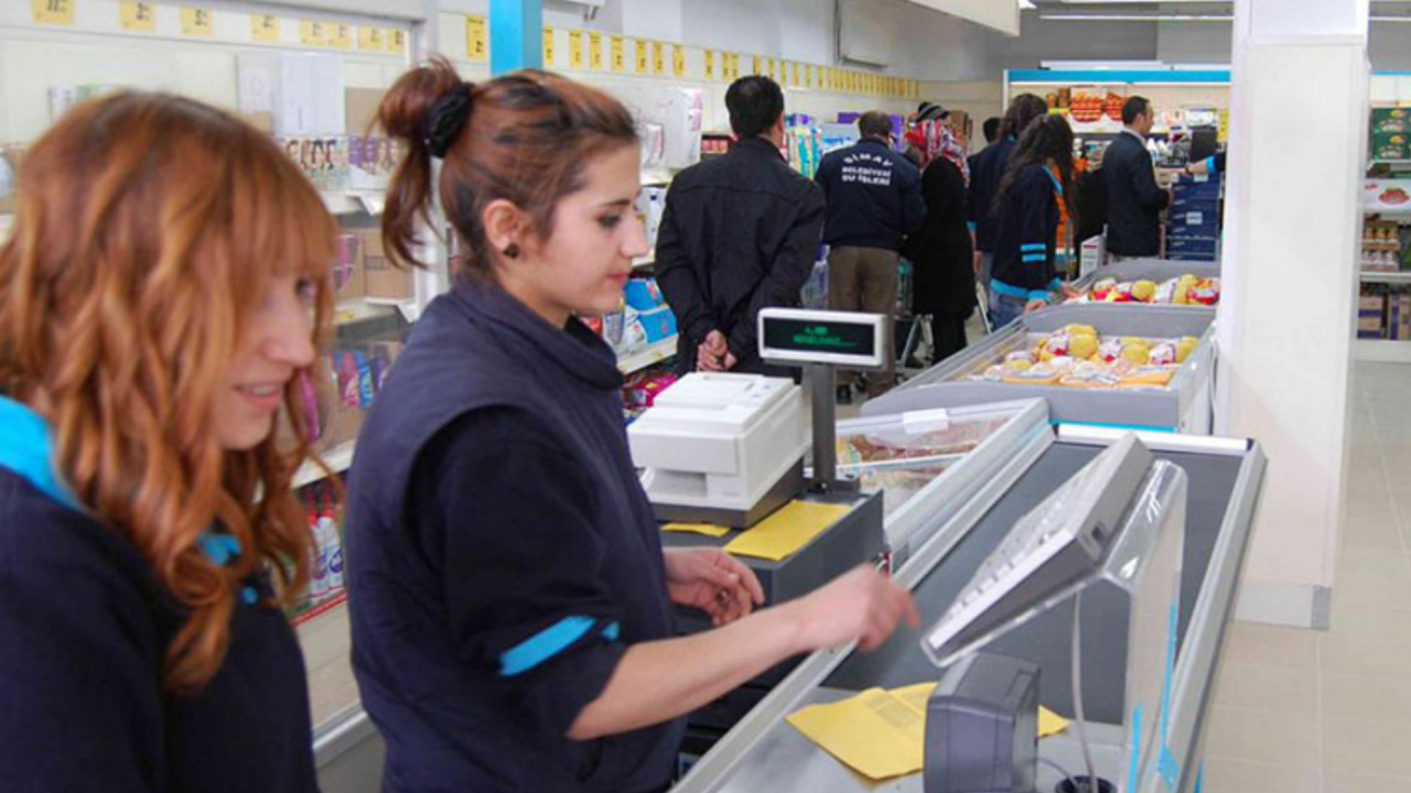 Konya’da Yüzlerce Şubesi Bulunan Market, O Ürünü 16,50 TL’ye Satacak! Hızla Tükeniyor