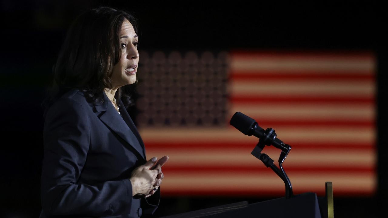 ABD'de Kamala Harris'in başkan yardımcılığı adayı listesi şekilleniyor