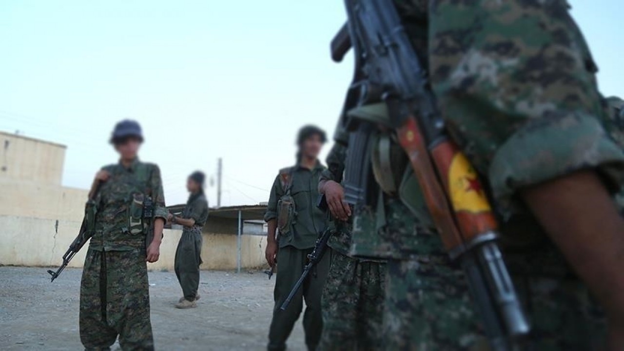 ABD güçleri, Fırat nehrinin kıyısındaki üslerine 700 PKK/YPG’li terörist sevk etti