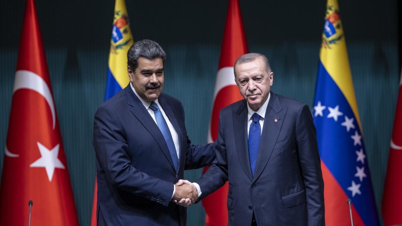 Erdoğan, Venezuela Cumhurbaşkanı Maduro ile görüştü