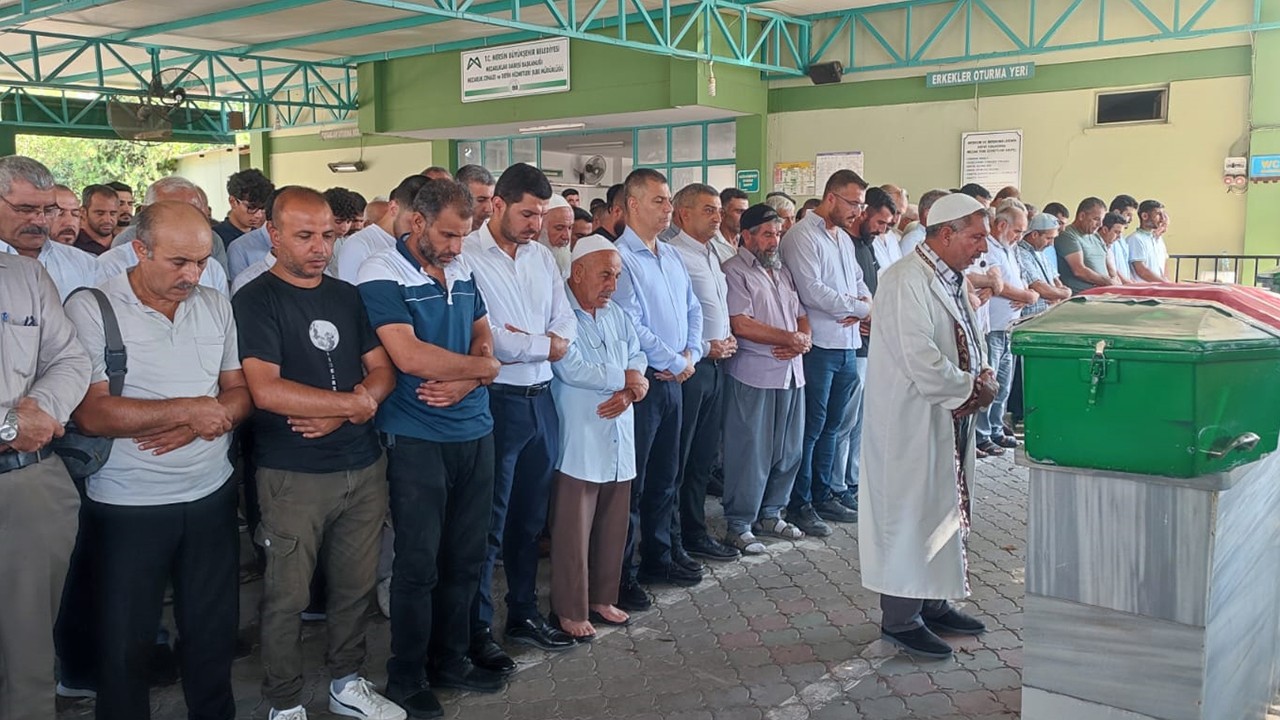 Silahlı çatışmada ölen uzman çavuş ile amcası, son yolculuğuna uğurlandı