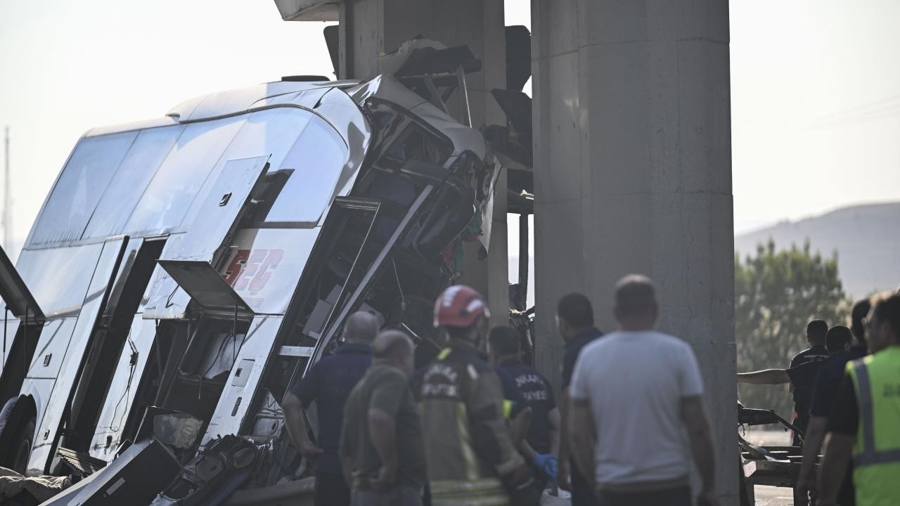 Ankara'da 9 kişinin öldüğü otobüs kazasının ön raporu tamamlandı