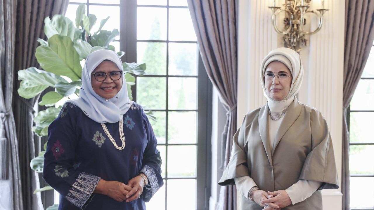 Emine Erdoğan’dan Maimunah Mohd Sharf’a tebrik mesajı