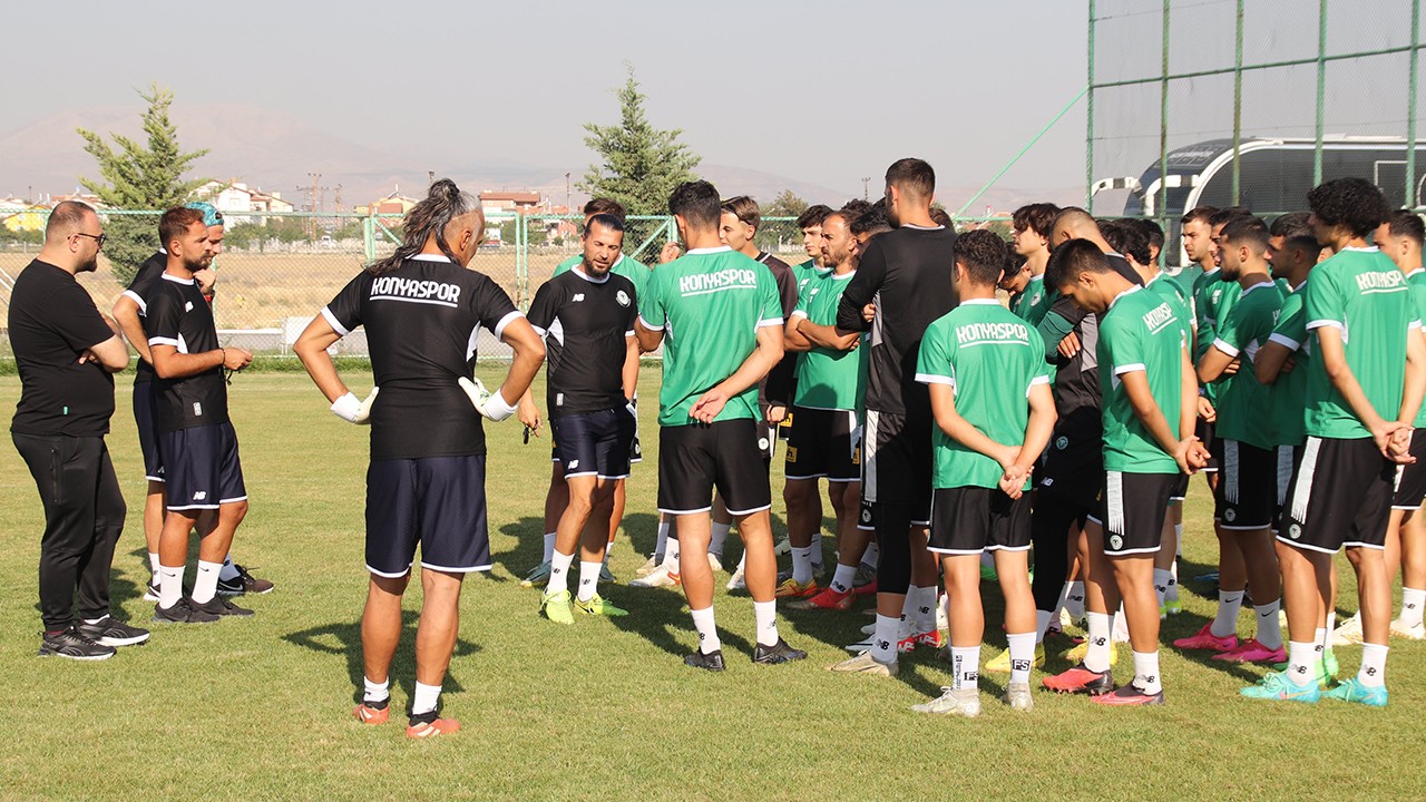 Konyaspor’un file bekçisi Ramazan Haklı: Üst sıralarda yer almak istiyoruz