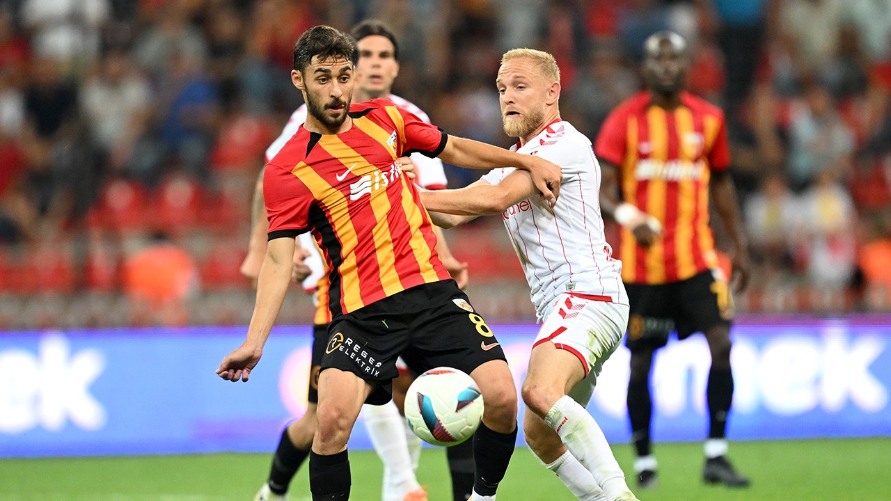 Kayserispor dikiş tutturamıyor