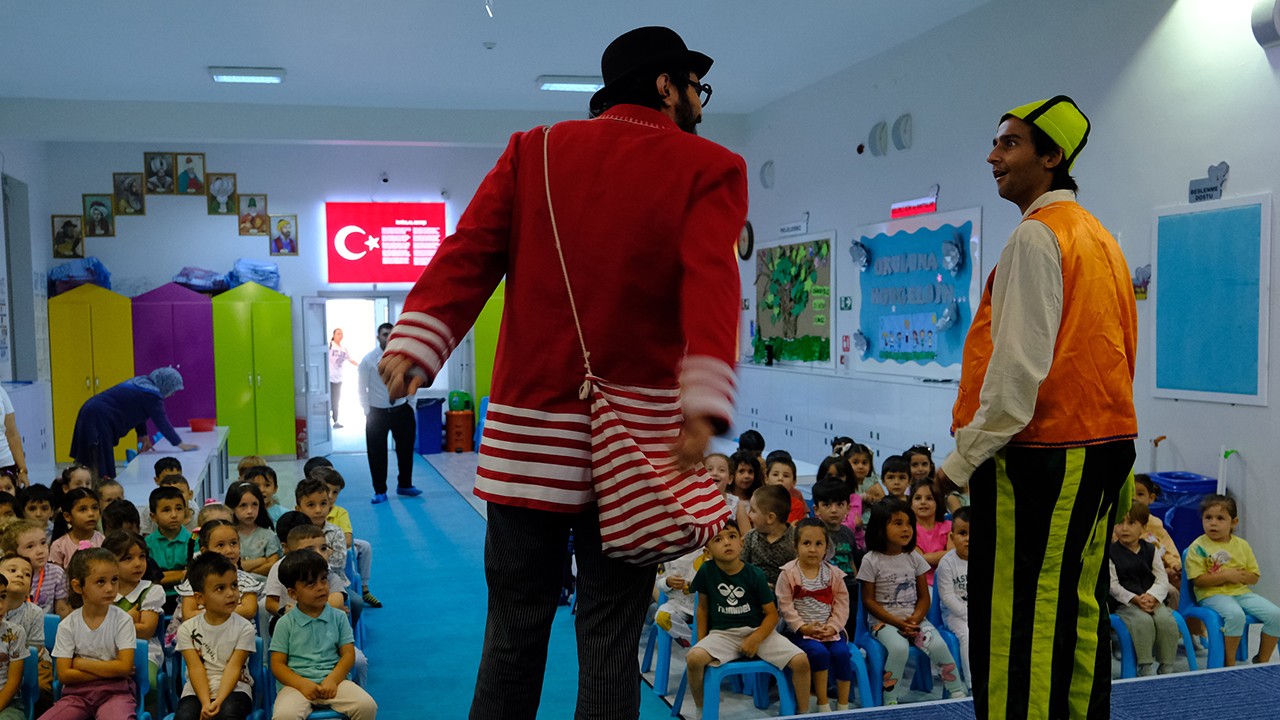 Konya Büyükşehir Medeniyet Okulu Çat Kapı Tiyatro ile 42 bin öğrenciye ulaşacak