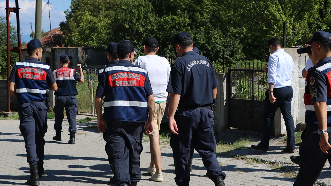 Savcı, köylüsünü keserle öldüren sanık için ağırlaştırılmış müebbet ve 15 yıl hapis istedi